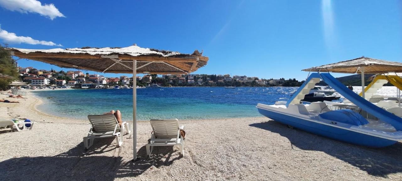 Apartments Ana Bilota Seget Vranjica Luaran gambar