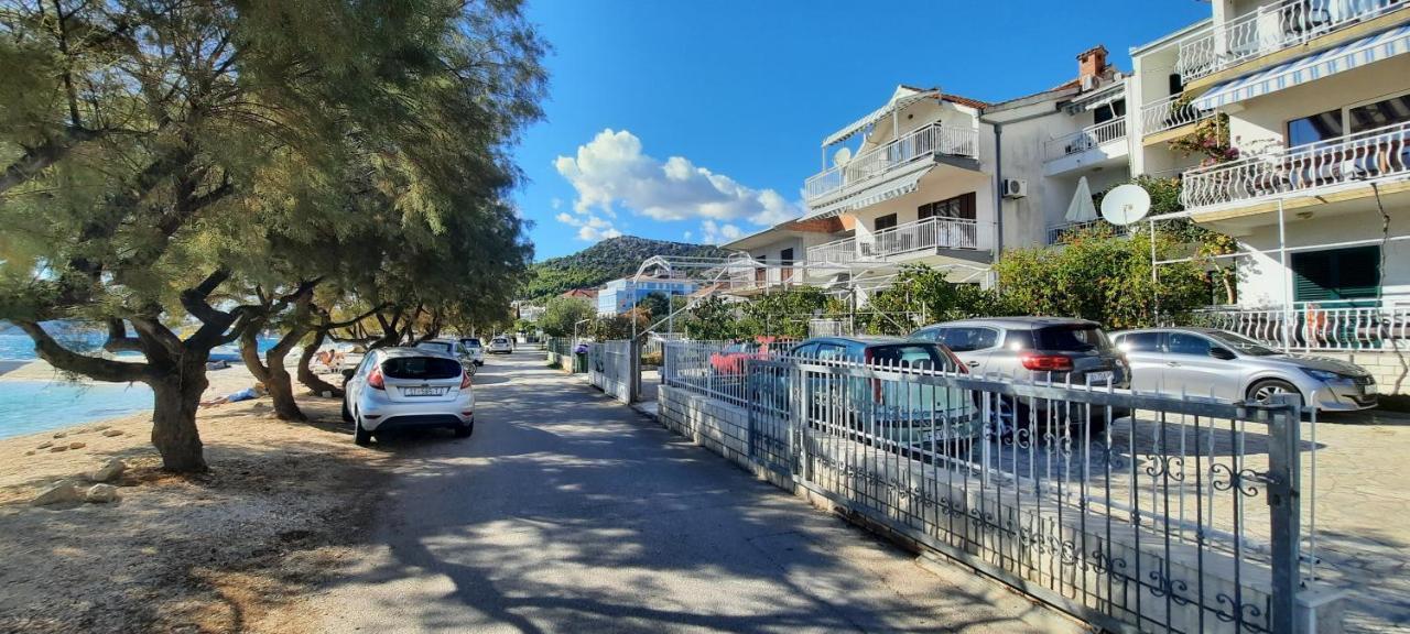 Apartments Ana Bilota Seget Vranjica Luaran gambar