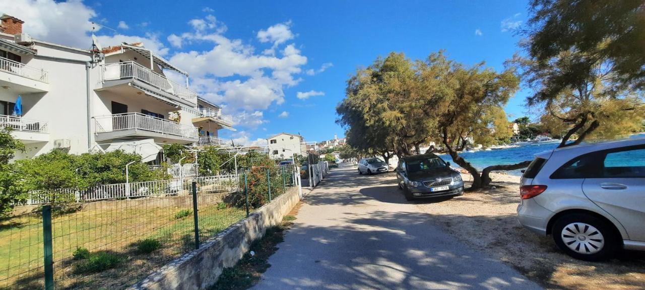 Apartments Ana Bilota Seget Vranjica Luaran gambar