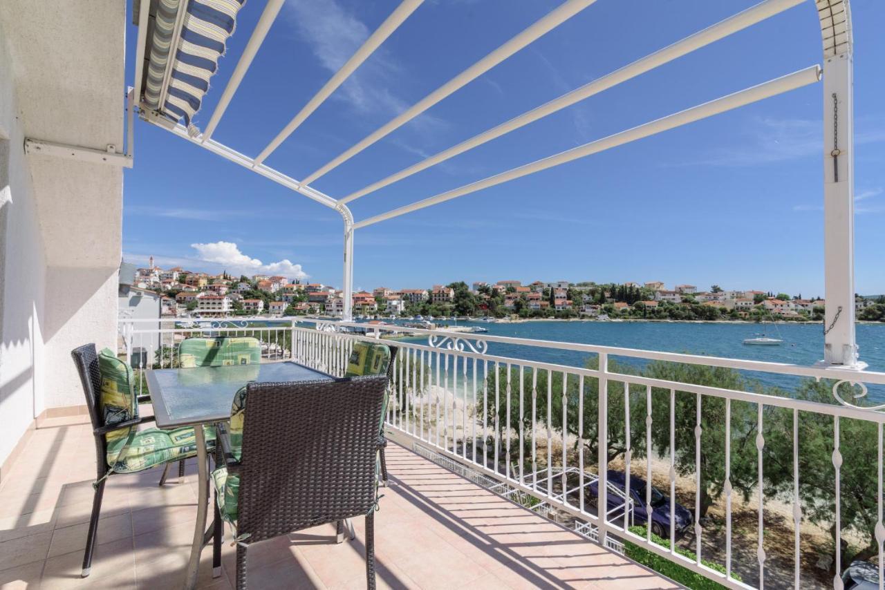 Apartments Ana Bilota Seget Vranjica Luaran gambar