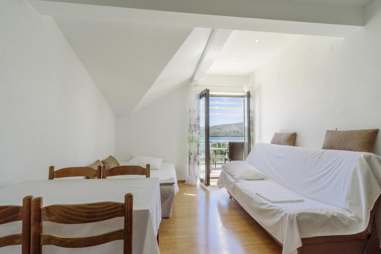 Apartments Ana Bilota Seget Vranjica Luaran gambar